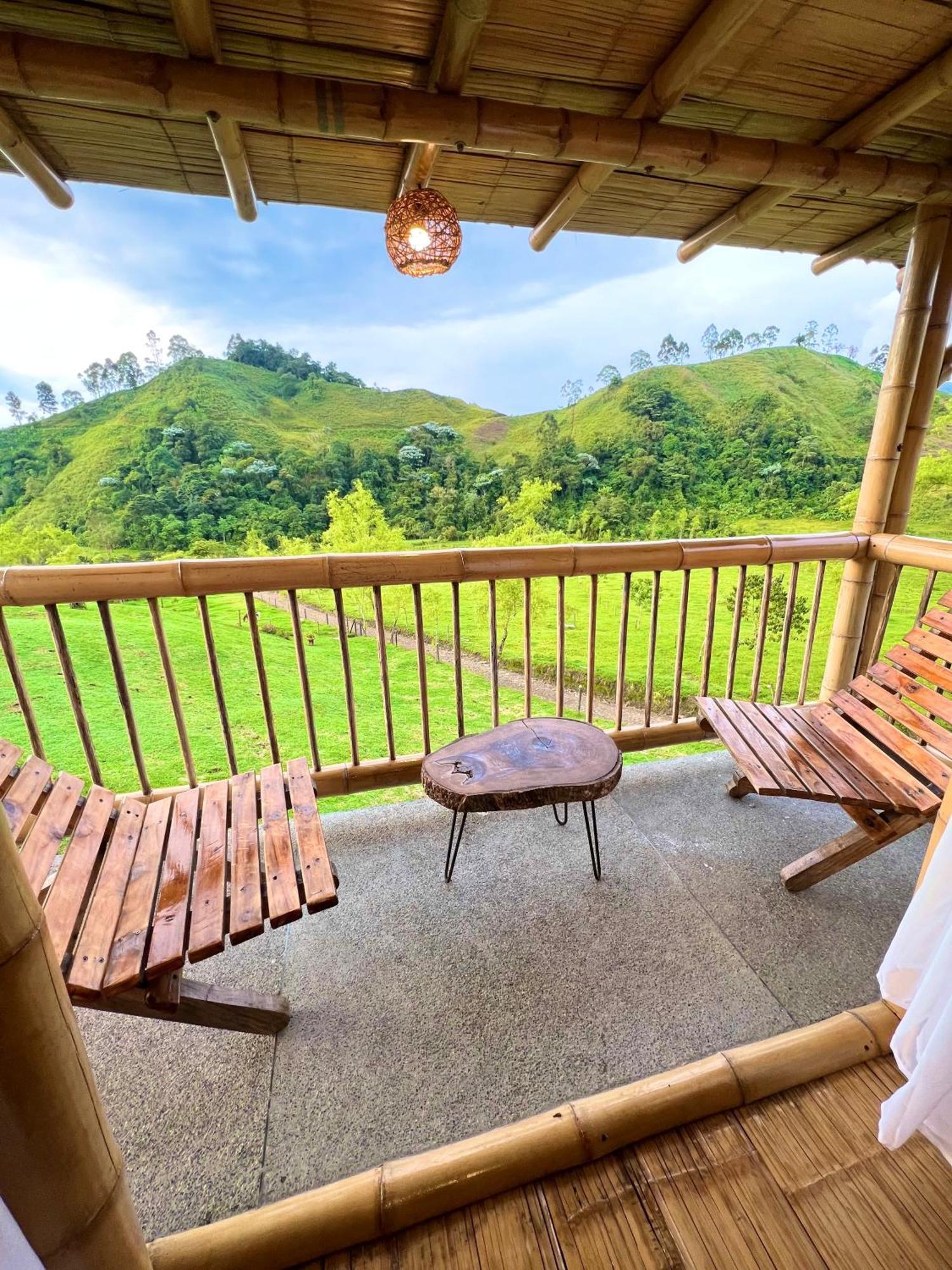 Glamping La Herradura サンタ・ロサ・デ・カバル エクステリア 写真
